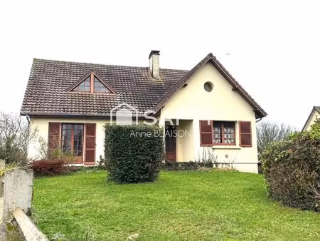 pavillon familial avec dépendances à auvers