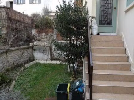 location appartement 2 pièces 42 m² à carrières-sur-seine (78420)