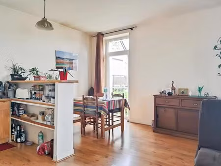 immeuble avec 3 logements au centre-ville de la possonnière