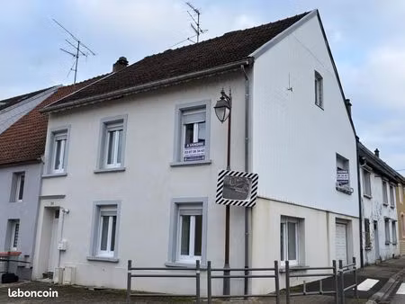 maison 5 pièces 106 m²