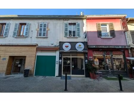 immeuble les avenières m² t-5 à vendre  210 000 €