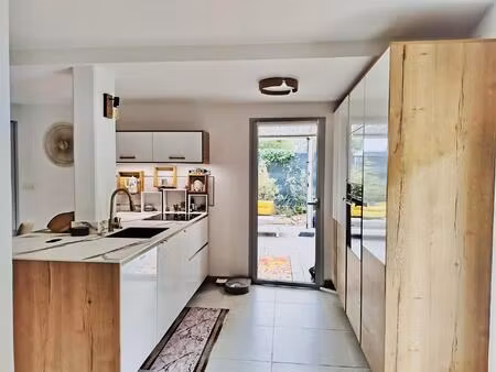 opportunité aux issambres : rez-de-jardin proche plage et commerces