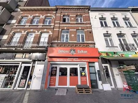 immeuble de rapport comprenant 4 unités