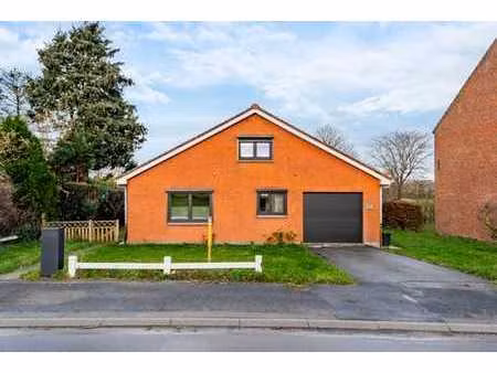 spacieuse maison 4 chambres avec jardin  terrasse et garage