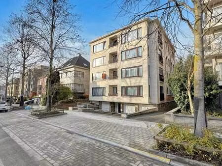 appartement 1 ch avec garage et cave