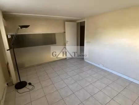 location commerce 70 m² à saint-maur-des-fossés (94210)