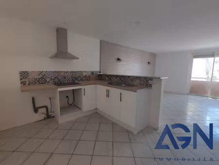 à vendre : appartement 4 pièces de 72 34m² (60 07m² carrez)