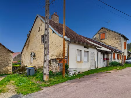 maison de 93 m² à rénover 21440 pellerey