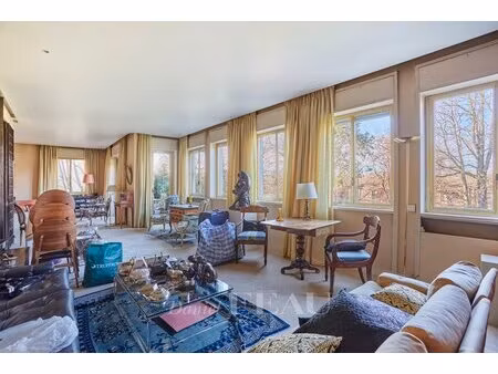 paris xvie - face au bois 232 m² - vues dégagées.