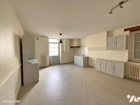 maison 2 pièces 72 m²