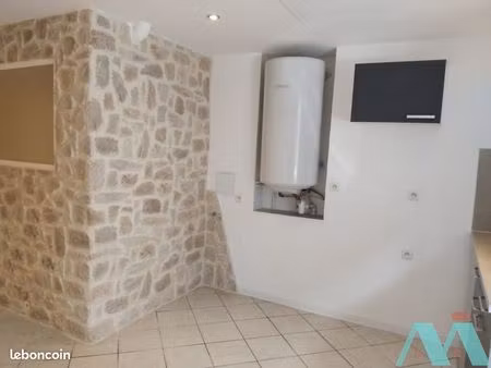 studio 1 pièce 22 m²