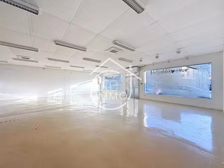 vente locaux professionnels 3 pièces 335 m² à sainte-foy-la-grande (33220)  84 500 €