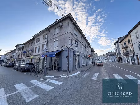 vente locaux professionnels 75 m² à bourgoin-jallieu (38300)  93 500 €