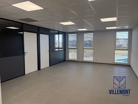 vente locaux professionnels 3 pièces 64 m² à saint-jean-de-vedas (34430)  279 000 €