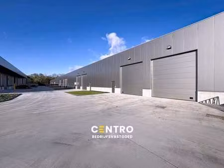 nb kmo-unit (231m²) met mezzanine (83m²) op verdieping  e...