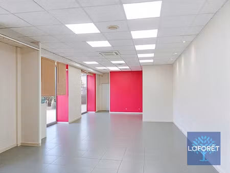vente locaux professionnels 84 m² à la roche-sur-yon (85000)  33 000 €