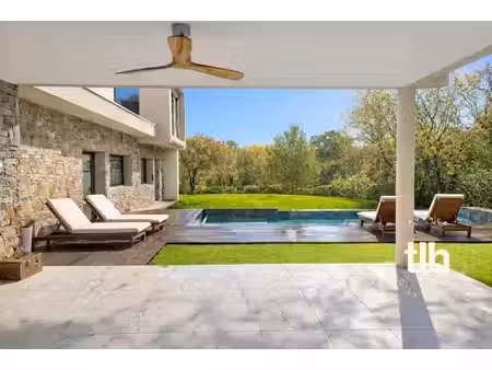 assas villa 6 pieces 275m2 sur 1370m2 de terrain avec piscine e