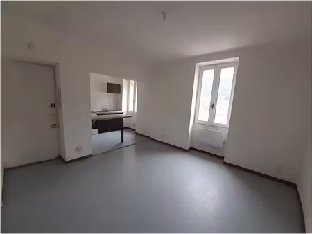 location appartement 2 pièces 32 m² à la grand-combe (30110)  420 €