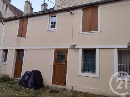 location appartement 1 pièce 30.77 m² à montfort-l'amaury (78490)  589 €