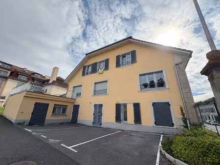 bureau montbéliard à vendre