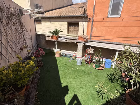 maison de village de 100 m2 avec terrasse à puisserguier