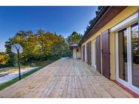 maison 6 pièces 130 m² - 4 chambres - villegouge