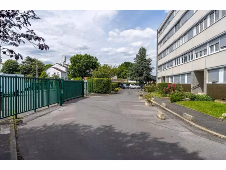 location meublée appartement 4 pièces 77 m² à morsang-sur-orge (91390)  1 200 €