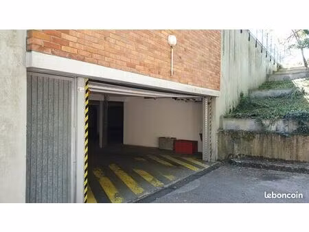 ? box sécurisé premium 24 m² (43 m³) – accès double & vidéosurveillance – orléans sud