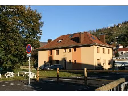 location centre de la bresse 3ch salon cuisine 75m²