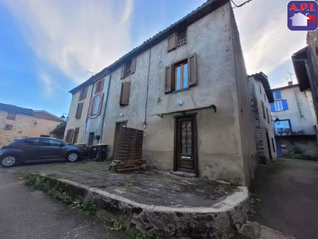 location maison 2 pièces 45 m² à prayols (09000)  430 €