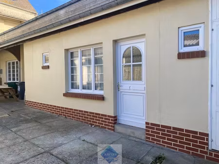 location meublée maison 3 pièces 67.79 m² à ault (80460)  680 €