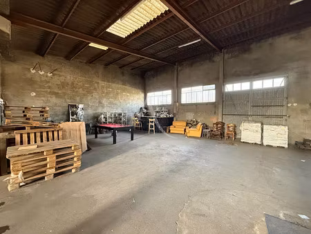location locaux professionnels 265 m² à carcassonne (11000)  2 170 €