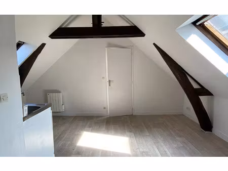 location appartement  m² t-1 à tours  450 €