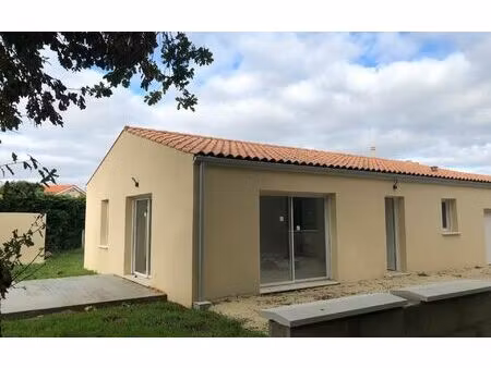 location maison  91.43 m² t-4 à cabariot  1 000 €