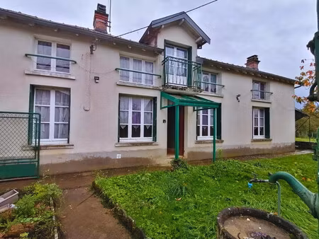 ensemble de deux maisons avec dépendances et terrain à darnac
