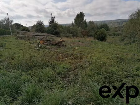 terrain constructible de 1 434 m² à châteauponsac