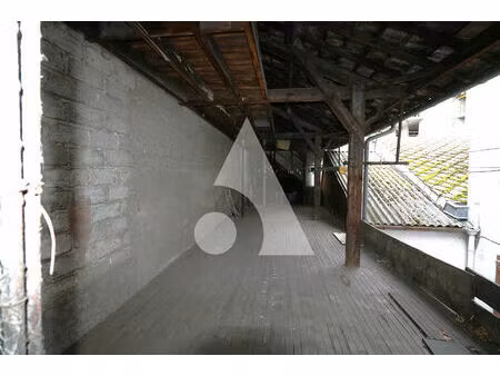 parking / box tarbes 120 m²