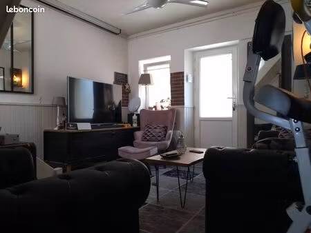 loue f3 avec jardin dans nogent centre