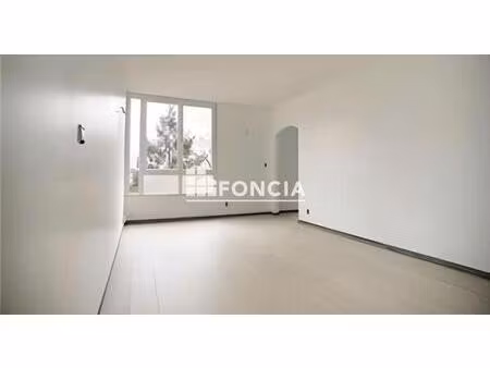 grand appartement au calme