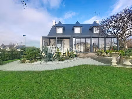 maison ambon 6 pièce(s) 140 m2