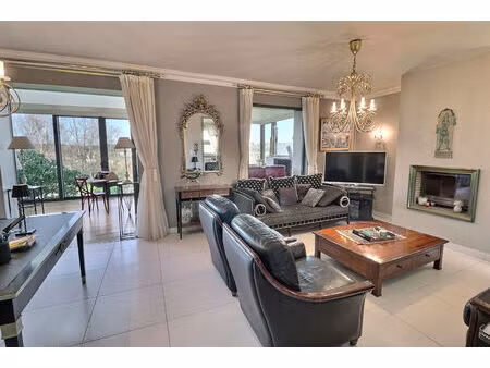 a vendre maison t6 landerneau de 178 m2  terrain de 551 m2