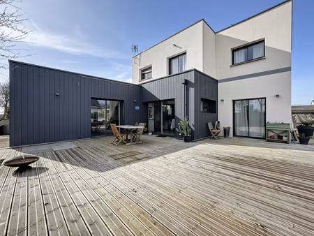 maison récente 4 chambres 167 m2