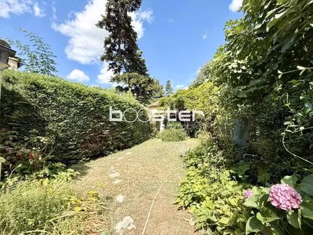 coeur saint-cyprien - maison de charme 7 pièces avec jardin et chartreuse