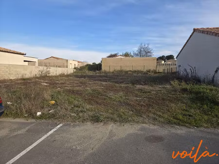 ref - graver - 5min carcassonne - terrain constructible 450m²