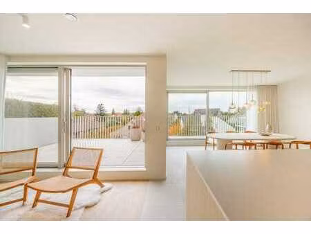 appartement nouvellement construit avec 2 chambres et terra