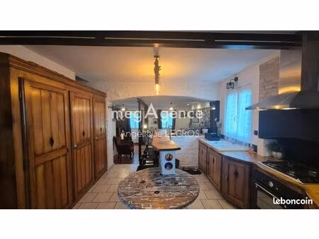 maison 4 pièces 65 m²