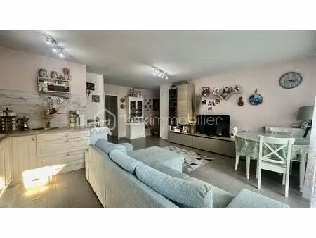 appartement de 65 87 m² à athis-mons