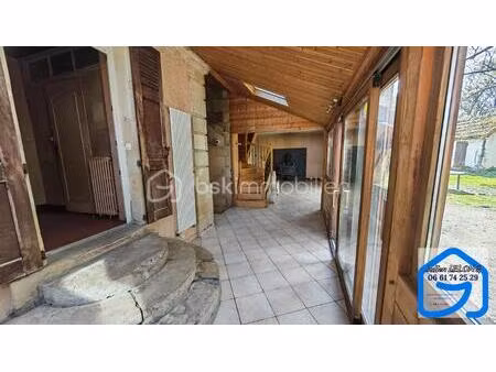 maison ancienne de 201 m² à tronsanges