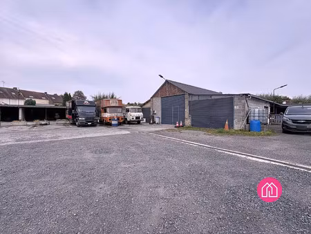 hangars  boxs et places de parking