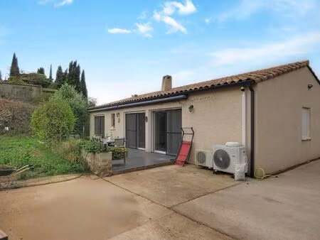 villa 4 faces d'environ 103 m² sur terrain piscinable 645 m²